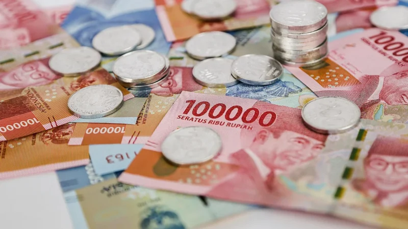 Nilai Tukar Rupiah Mencapai Rp18.000 per Dolar AS pada Awal Juni 2026