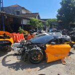 McLaren Milik YouTuber Andra ST Terbelah Dua Usai Menabrak Tiang Listrik di Sukoharjo