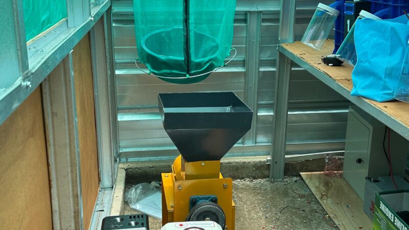 Telkom University dan Universitas Pertamina Terapkan AI dan PLTS untuk Kelola Sampah di Buahbatu